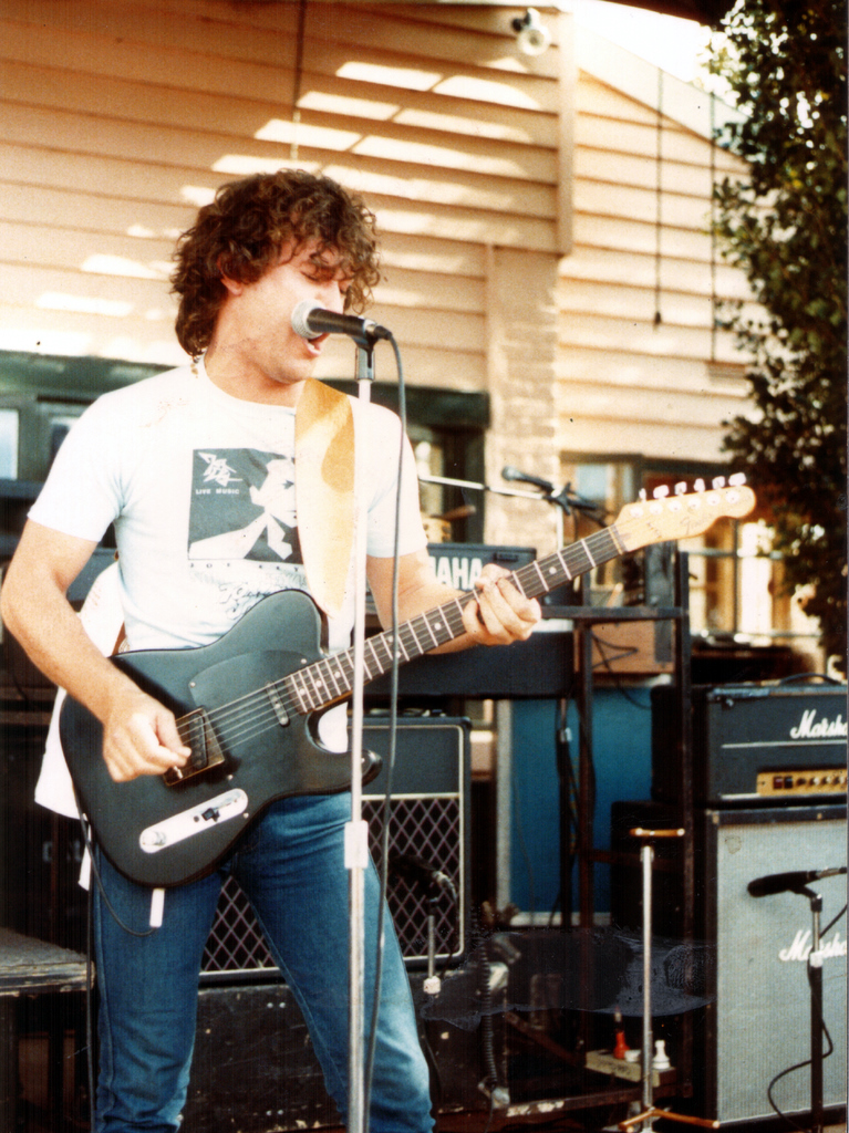 Jimmy Barnes - Cold Chisel