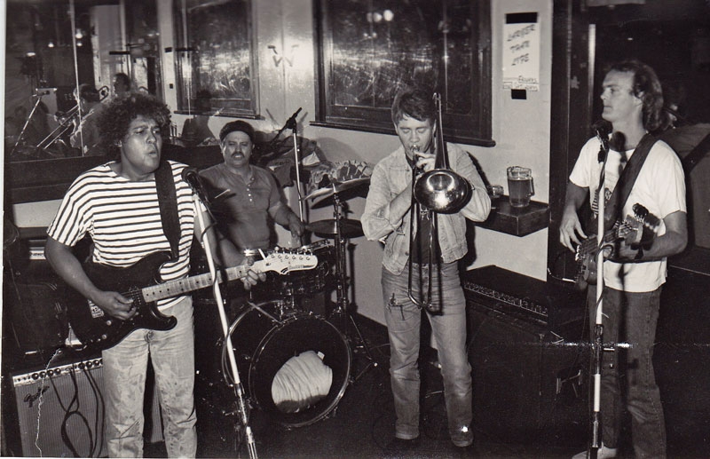 JJ & Chocolate Factory Albion Hotel Carlton Vic 1988