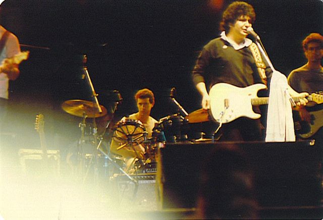 Richard Clapton, Buzz on drums