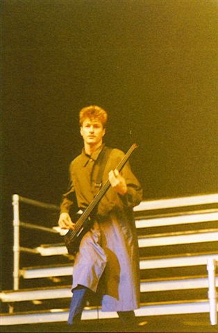 Garry looking suitably 80's