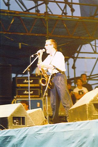 Kirk Pengilly